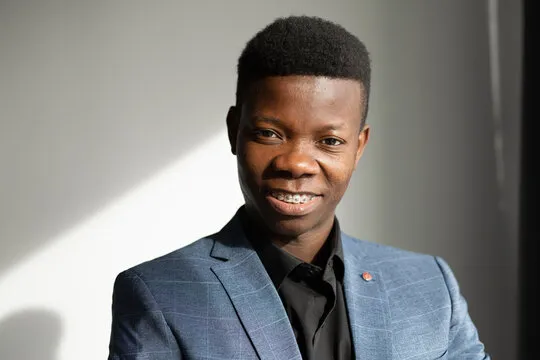 专家头像 - 陈教授